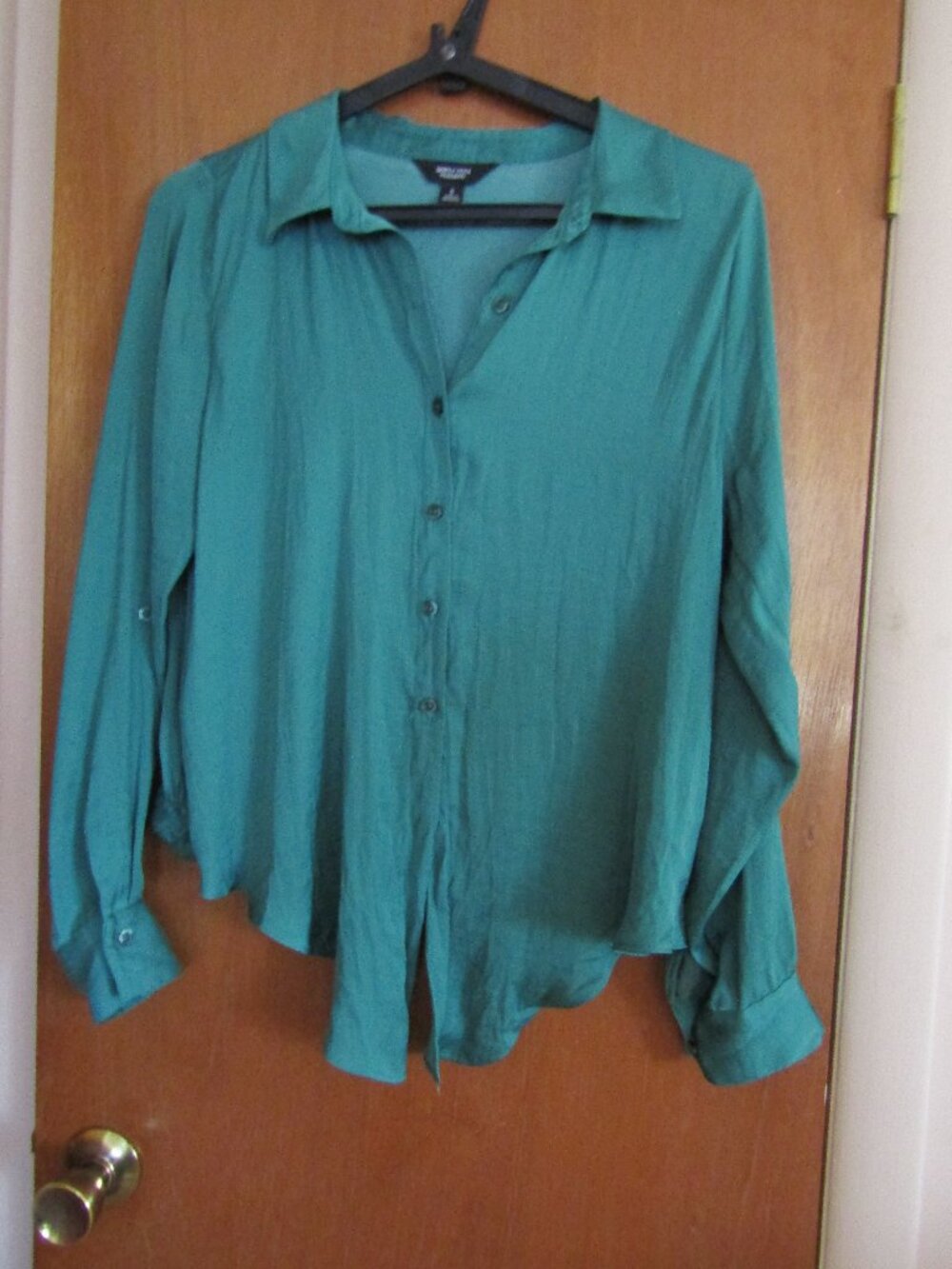 Simply Vera VeraWang Emerald Green Satin Long Roll Up Button Sleeve Blouse S
